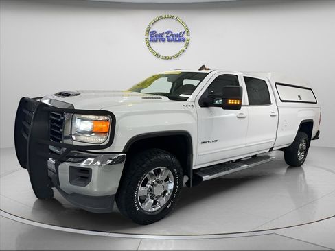 Used 2018 GMC Sierra 2500 SLE w/ Snow Plow Prep Package AWD/4WD image 1