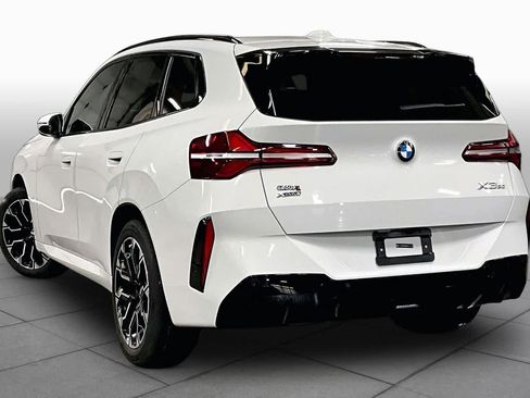 Used 2025 BMW X3 xDrive30i w/ Premium Package AWD/4WD image 12