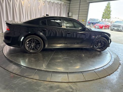 Used 2021 Dodge Charger Scat Pack RWD image 4