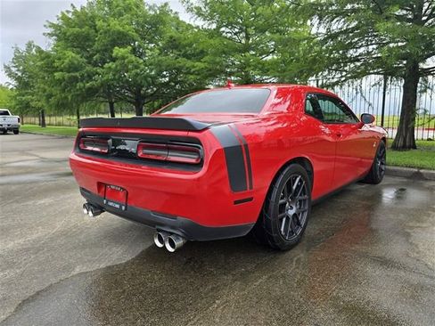 Used 2016 Dodge Challenger R/T Scat Pack RWD image 6