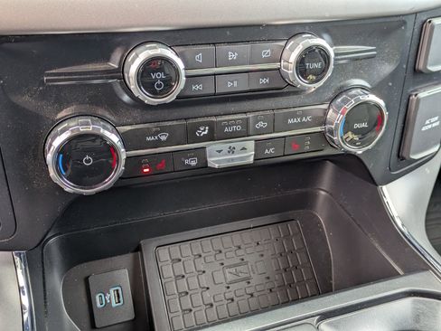 Certified 2024 Ford F150 XLT w/ Equipment Group 303A High image 25