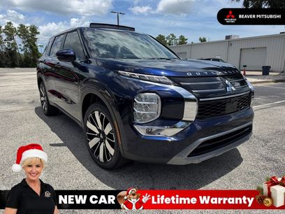 New 2025 Mitsubishi Outlander SE