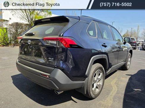 Used 2025 Toyota RAV4 XLE w/ Convenience Package image 6