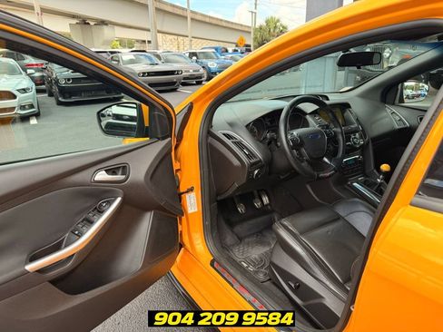 Used 2013 Ford Focus ST FWD image 18