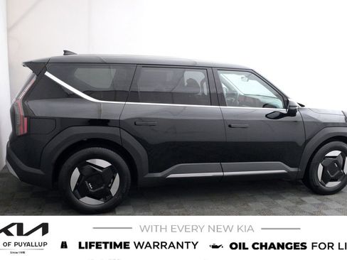 New 2026 Kia EV9 Light image 4