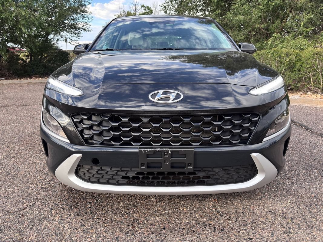 Used 2023 Hyundai Kona SE AWD/4WD image 3