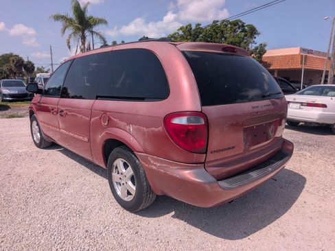 Used 2006 Dodge Grand Caravan SXT FWD image 7