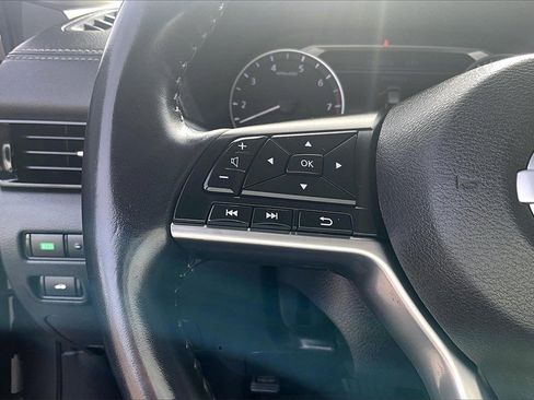 Used 2021 Nissan Sentra SV image 18