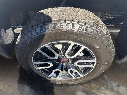 New 2026 GMC Sierra 1500 AT4 w/ AT4 Premium Package AWD/4WD image 9