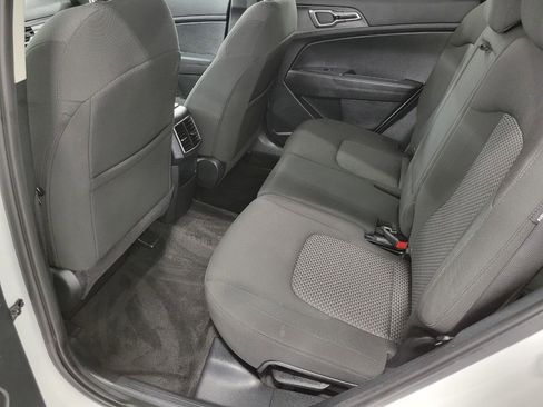 Used 2025 Kia Sportage LX AWD/4WD image 53