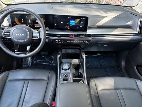 Used 2025 Kia Sorento EX w/ EX Panoramic Sunroof Package AWD/4WD image 15
