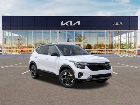 New 2026 Kia Seltos S image 8