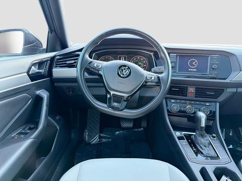 Used 2020 Volkswagen Jetta R-Line image 16