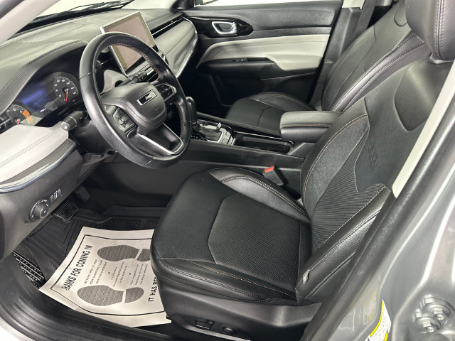 Certified 2022 Jeep Compass Limited AWD/4WD image 4