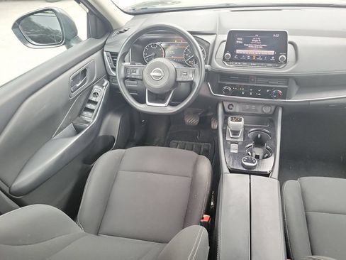 Used 2024 Nissan Rogue S AWD/4WD image 14