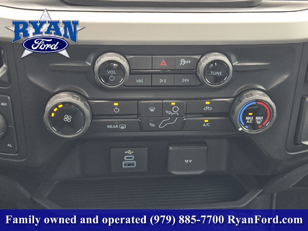 New 2026 Ford F250 XL w/ STX Appearance Package AWD/4WD image 14