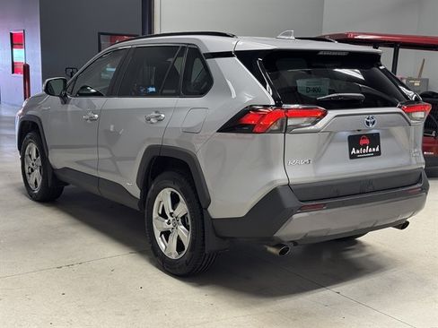 Used 2020 Toyota RAV4 Limited w/ Limited Grade Weather Package AWD/4WD image 5