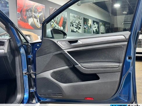 Used 2017 Volkswagen Golf Alltrack SE image 25