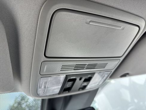 Used 2019 Honda Odyssey EX-L image 33