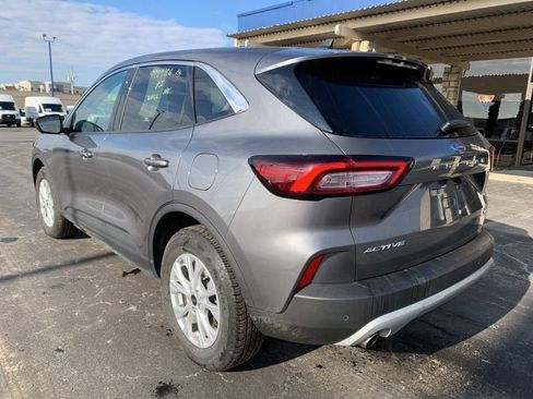 Used 2023 Ford Escape Active w/ Tech Pack #2 AWD/4WD image 5