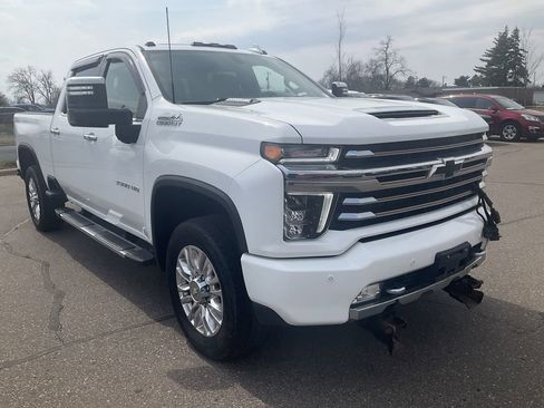 Certified 2021 Chevrolet Silverado 3500 High Country AWD/4WD image 4