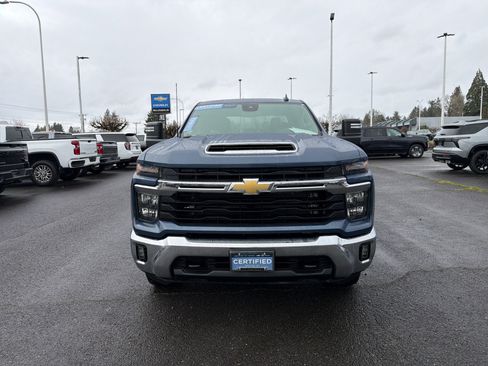 Certified 2025 Chevrolet Silverado 2500 LT w/ Convenience Package image 8