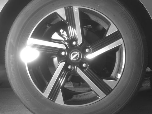 Used 2025 Nissan Sentra SV FWD image 15