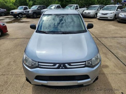 Used 2014 Mitsubishi Outlander ES FWD image 14