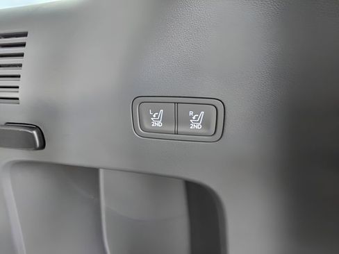 New 2026 Hyundai Santa Fe SE image 30