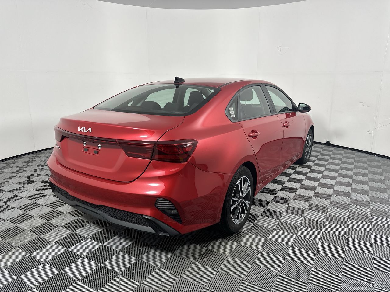 Certified 2023 Kia Forte LXS w/ LXS Technology Package FWD image 19