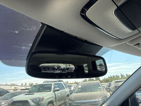 Used 2020 Hyundai Palisade SEL FWD image 25