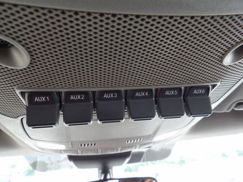 Used 2022 Ford F350 XL w/ Power Equipment Group AWD/4WD image 25