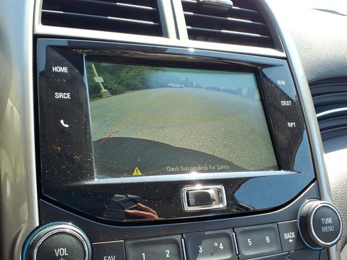 Used 2015 Chevrolet Malibu LTZ FWD image 11