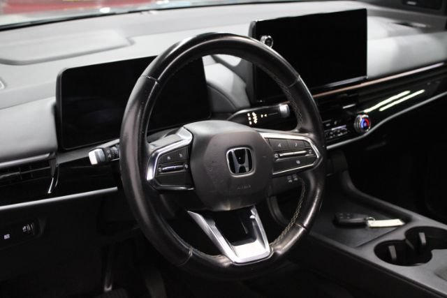 Used 2025 Honda Prologue Touring image 14