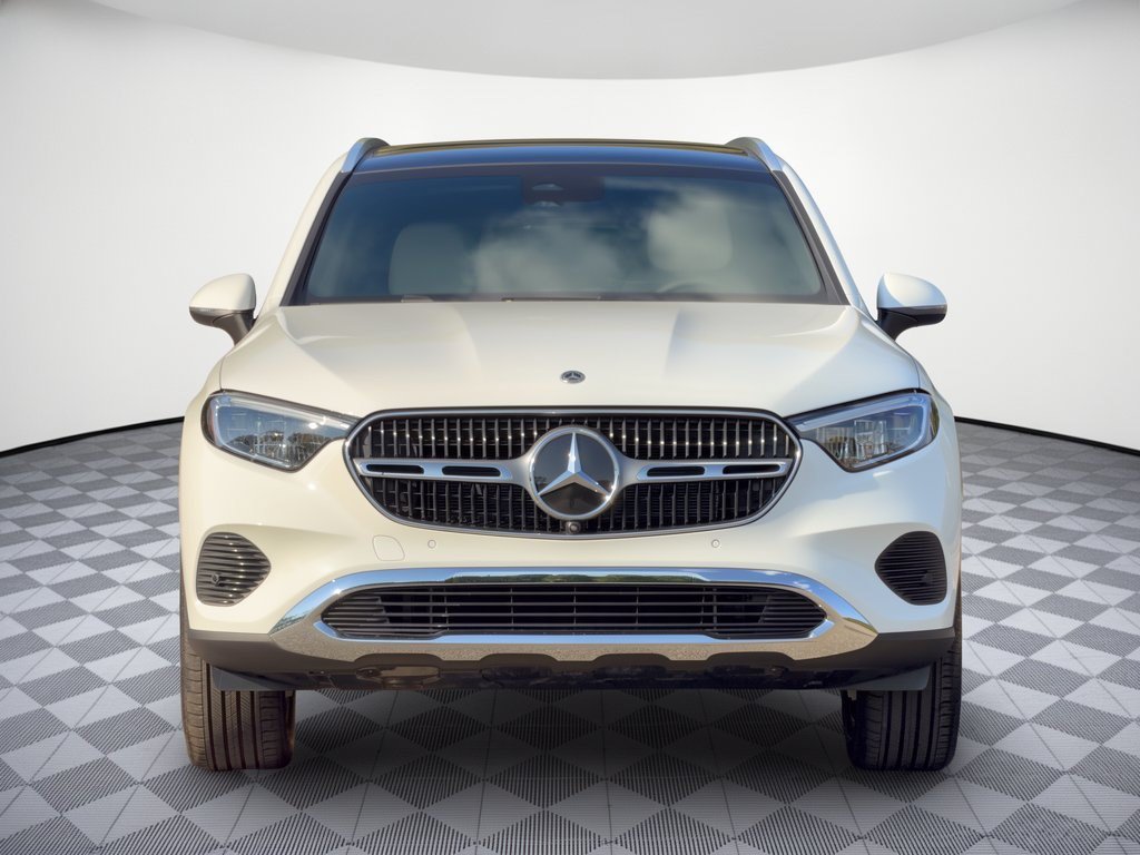 Used 2027 Mercedes-Benz GLC 300 image 6