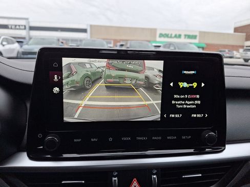 Used 2023 Kia Forte GT-Line image 19