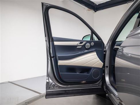 New 2026 Genesis GV80 3.5T Prestige image 33