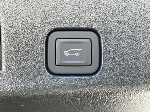 New 2025 GMC Acadia Elevation w/ Elevation Premium Package image 12