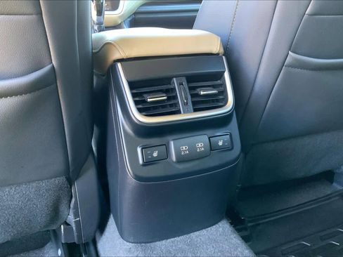 Used 2021 Subaru Outback Limited XT w/ Popular Package #2 image 33