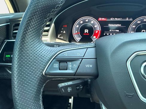 Used 2023 Audi SQ7 Prestige w/ Sport Package image 28