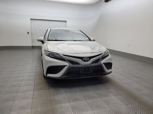 Used 2022 Toyota Camry SE w/ Carpet Mat Package (TMS) image 14