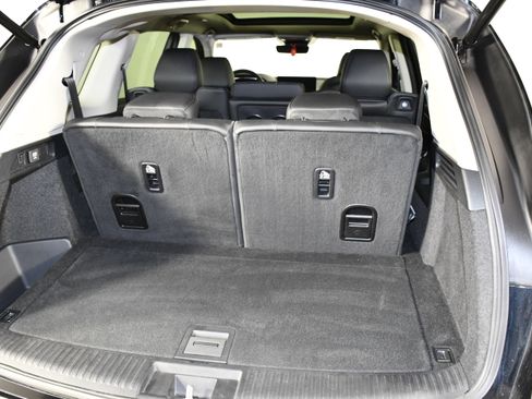 Certified 2025 Acura MDX SH-AWD image 50