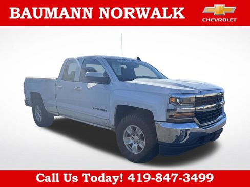 Used 2018 Chevrolet Silverado 1500 LT w/ All Star Edition AWD/4WD image 7