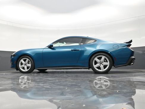 Used 2026 Ford Mustang Coupe RWD image 22