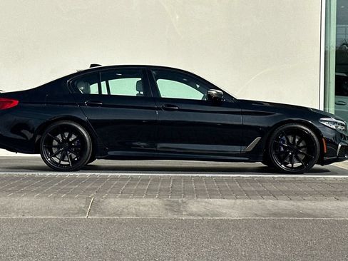 Used 2020 BMW M550i xDrive AWD/4WD image 2