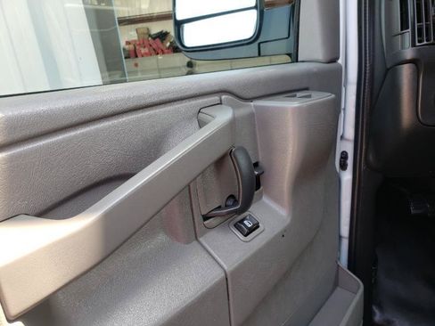 Used 2020 Chevrolet Express 2500 w/ Driver Convenience Package RWD image 22
