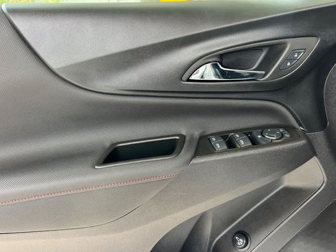 Used 2024 Chevrolet Equinox RS w/ RS Leather Package FWD image 12