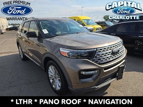 Used 2021 Ford Explorer Limited w/ Equipment Group 301A RWD image 4