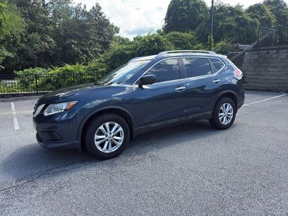 Used 2016 Nissan Rogue SV w/ SV Premium Package