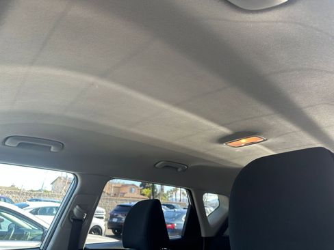 Used 2025 Kia Soul LX w/ LX Technology Package image 32